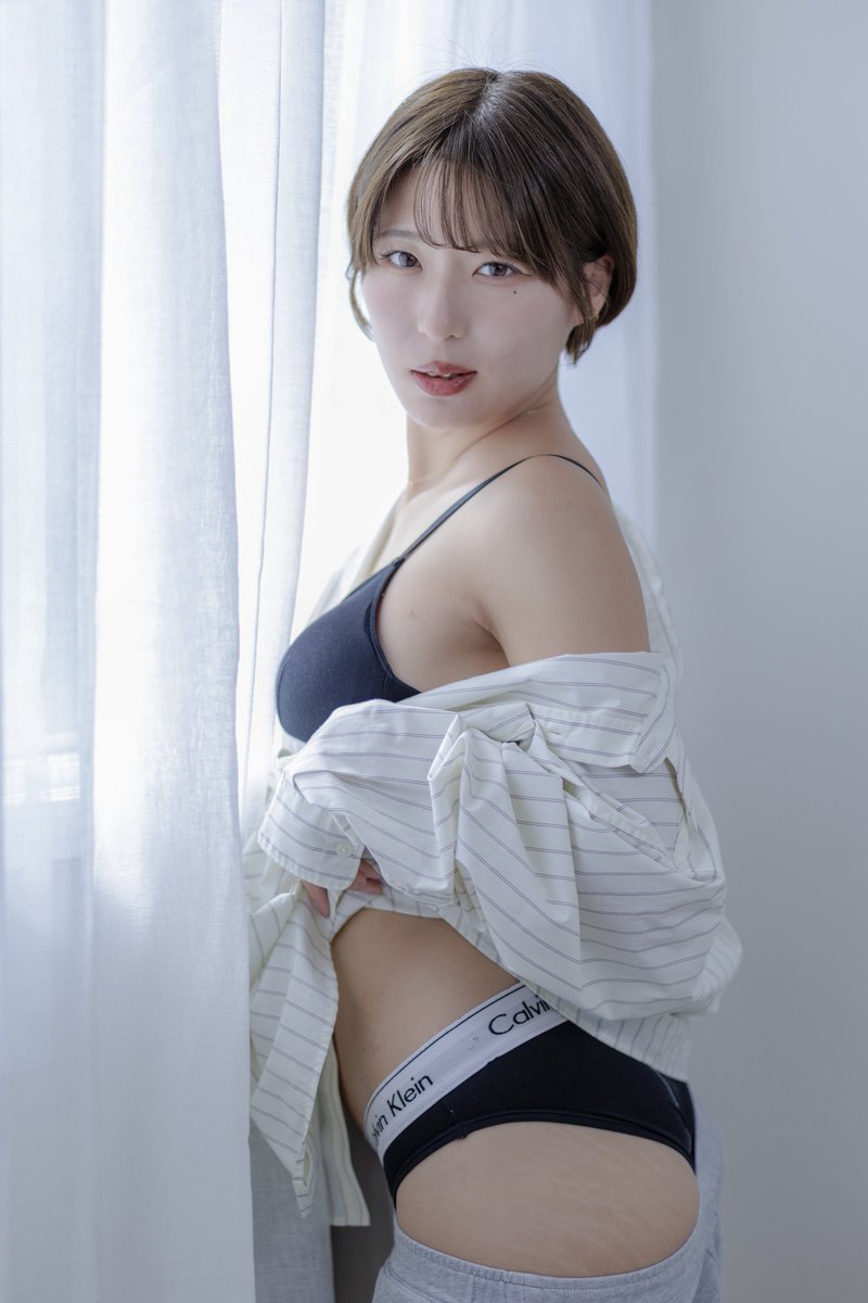 kondolabrujita's tweet photo. Closer than you should be.
model : 音羽ねね @nene_kgsm
#portraitphotography
#naturallightportrait
#windowlightportrait
#japanportrait
#softportrait https://t.co/wM2af9C7R9