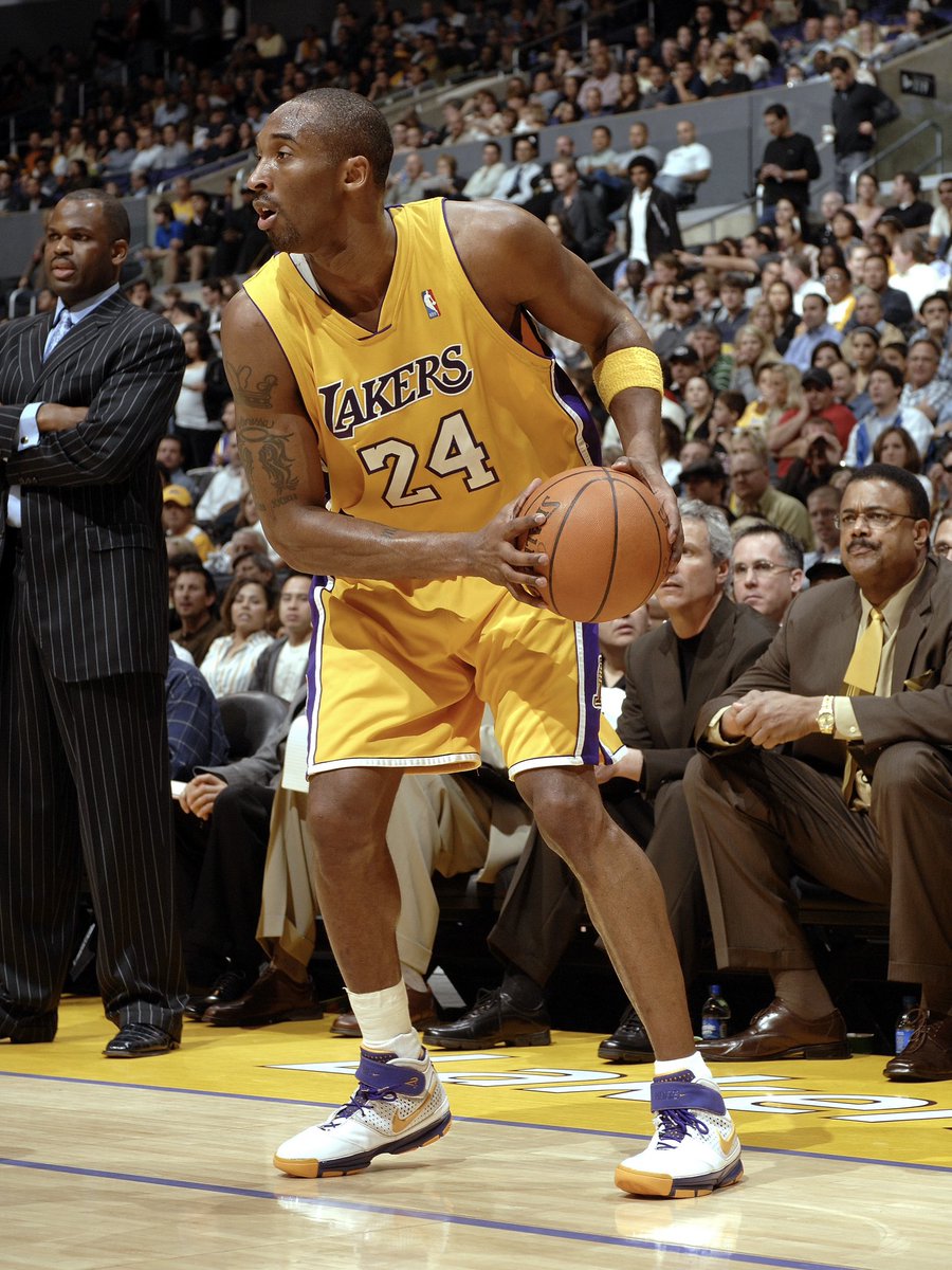 SLAM Kicks tweet media