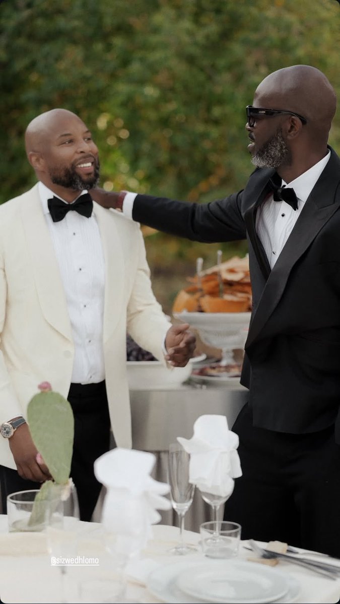 😤siz to clean <a href="/SizweDhlomo/">Sizwe Dhlomo</a>