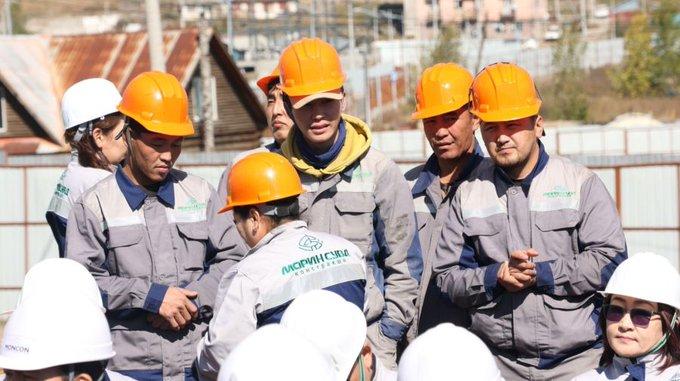 УлаанбаатарСоёл tweet media