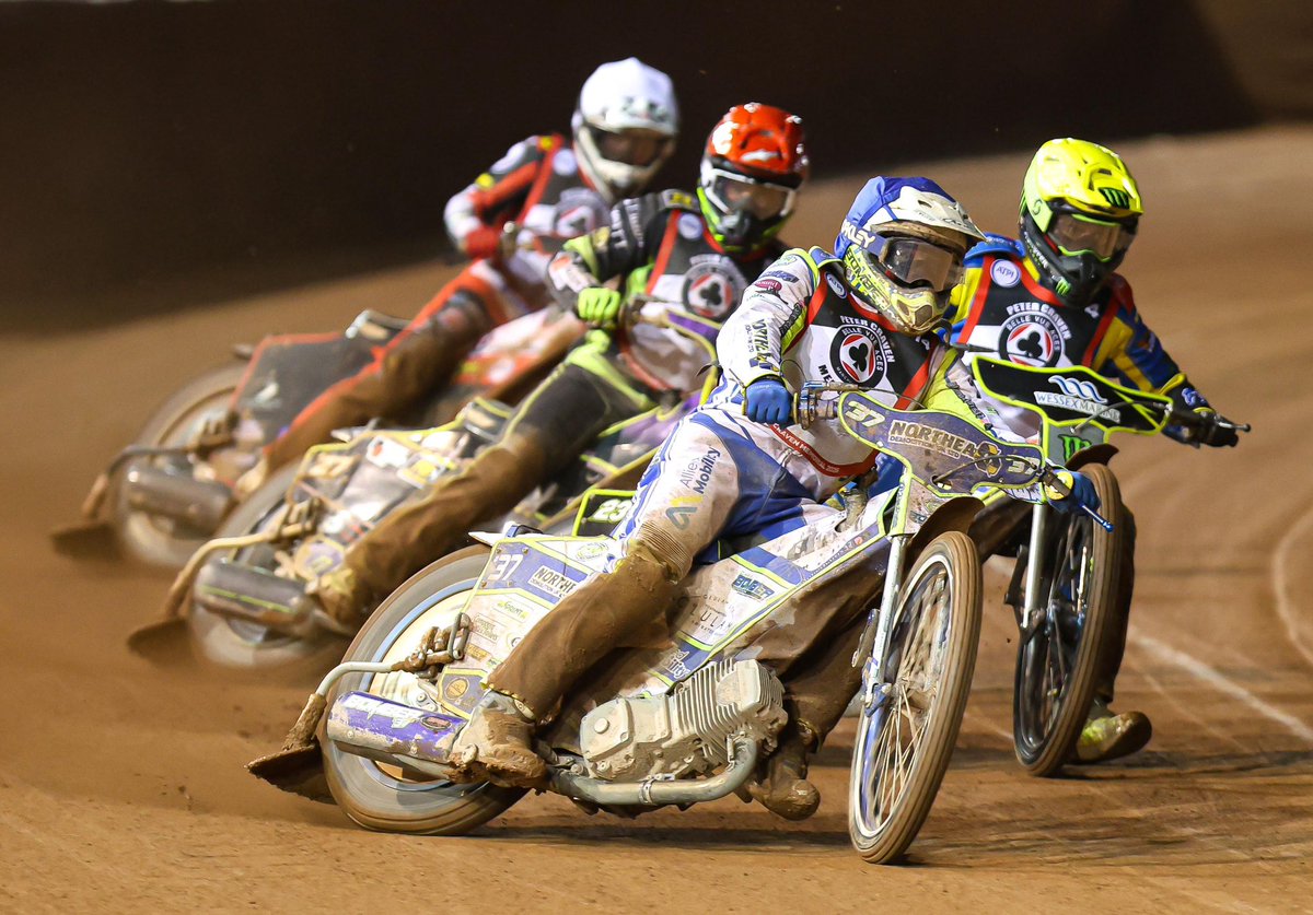 Belle Vue Speedway tweet media