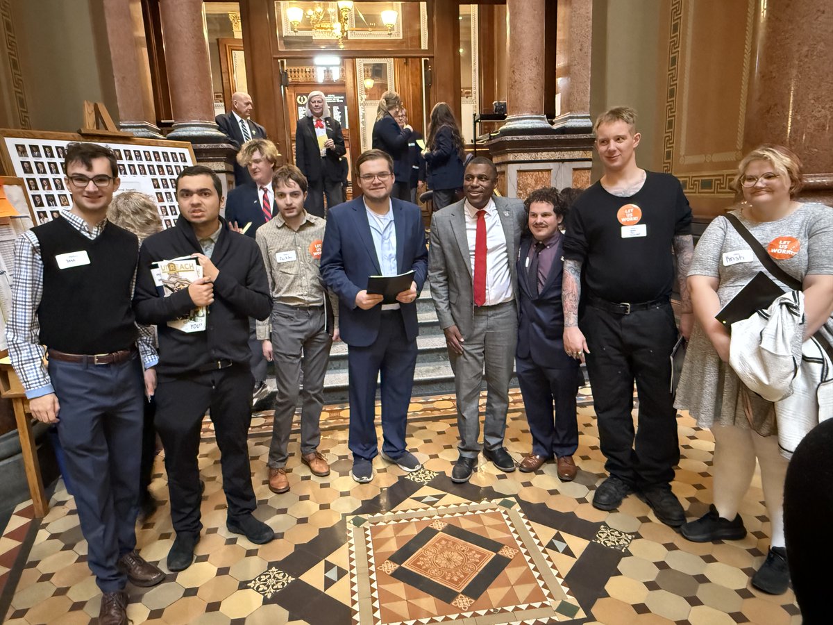 UI REACH Program - Your Future is within REACH tweet media