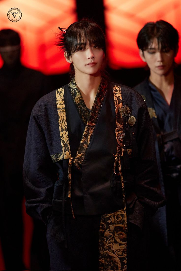 ABOUT SEVENTEEN tweet media