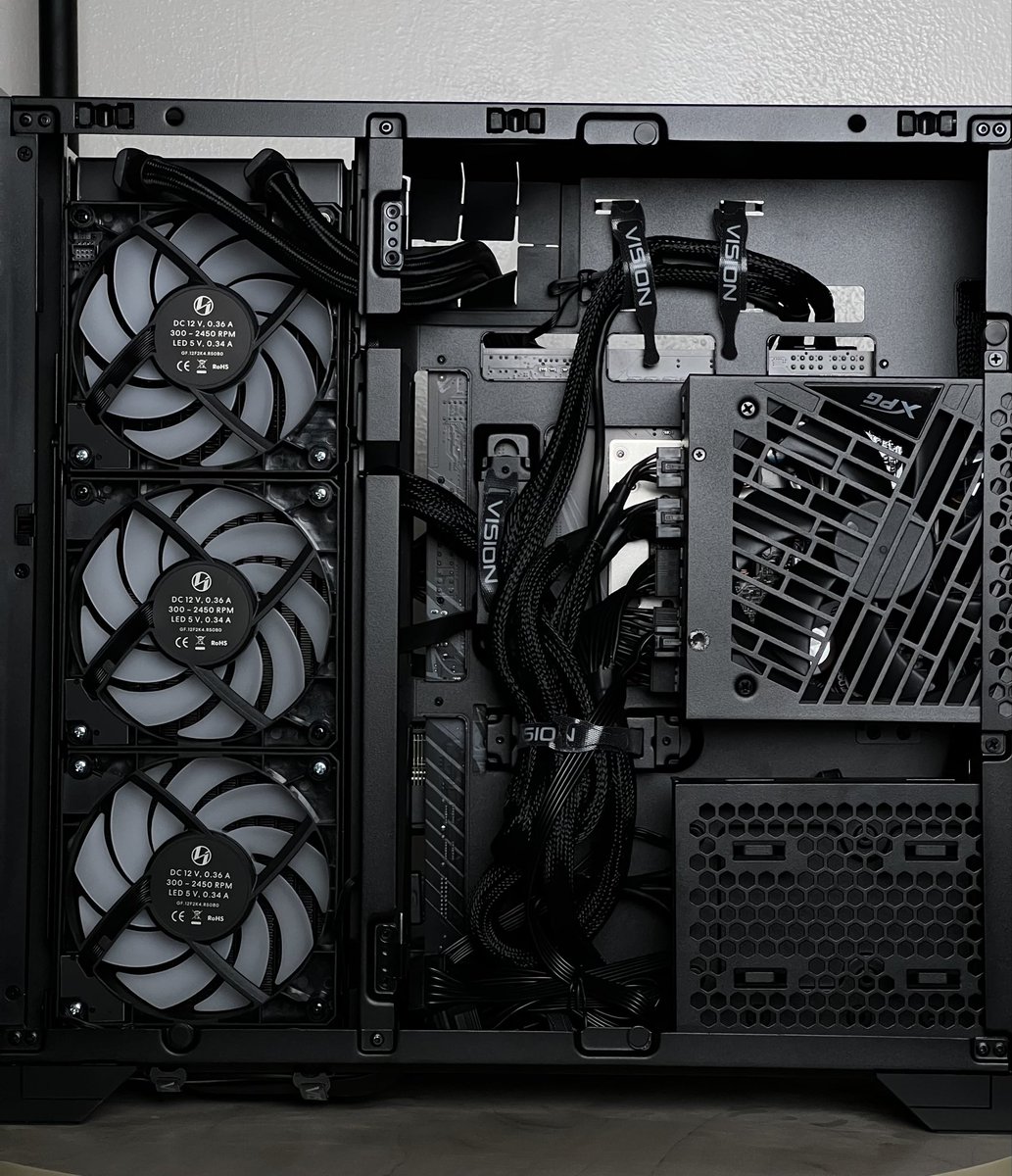 ريّان tweet media