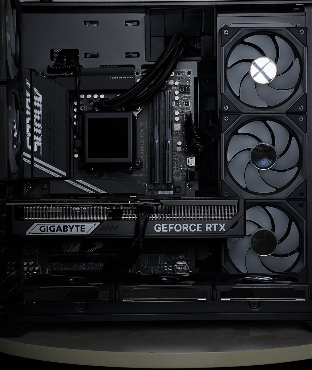 ريّان tweet media