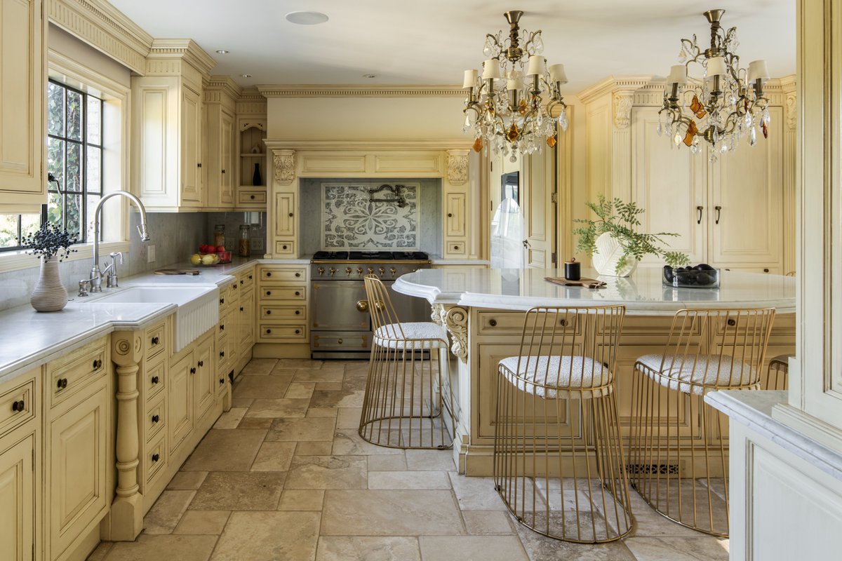 Douglas Elliman California tweet media