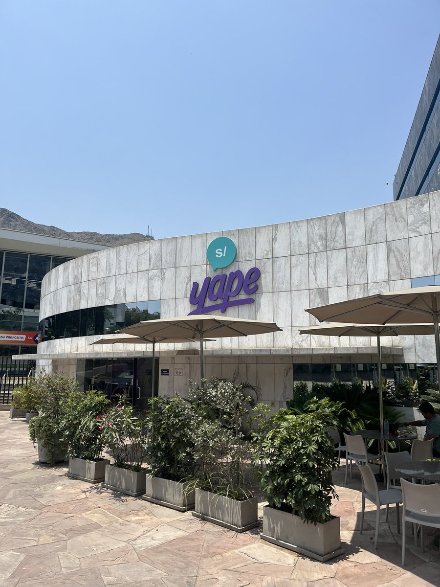 joehas's tweet image. Visiting #Yape in Lima on a #Scaleup tour of Latin America.

“What can we learn from you?” they ask? Nothing, I answered. We are here to learn from you. 

Ireland is only now introducing what Peru had had since 2016. 

bpfi.ie/new-irish-mobi…