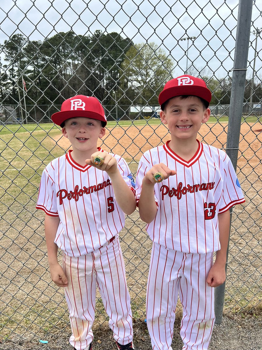 Performance C35 tweet media