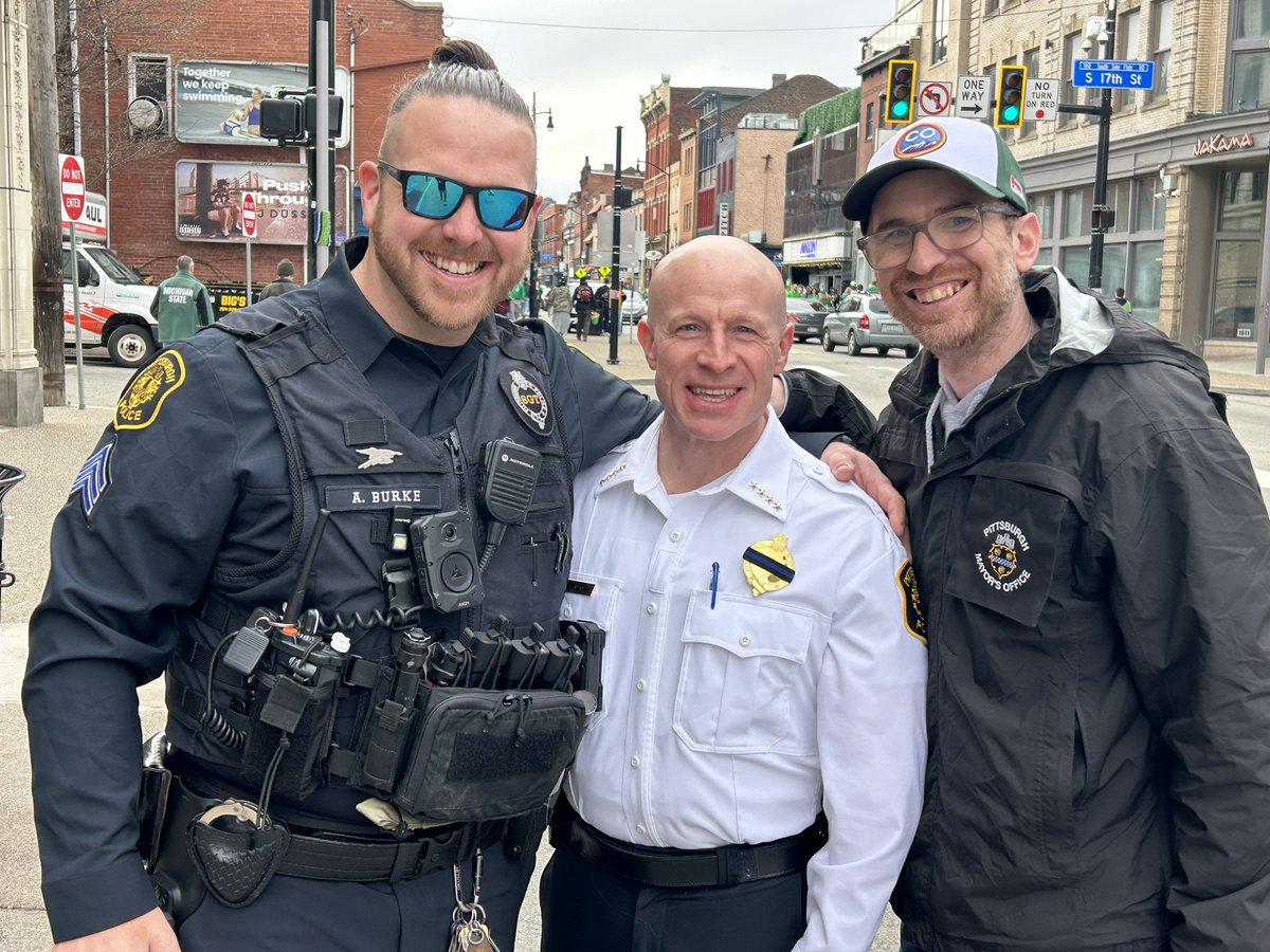 Pittsburgh Police tweet media