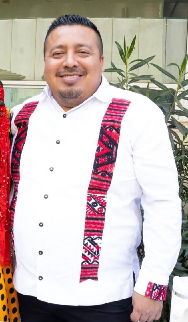 Se le vienen denuncias al Secretario de Administración por exponer datos que están en la Secretaría de Administración. Así de capacitados están...#oaxaca #mexico