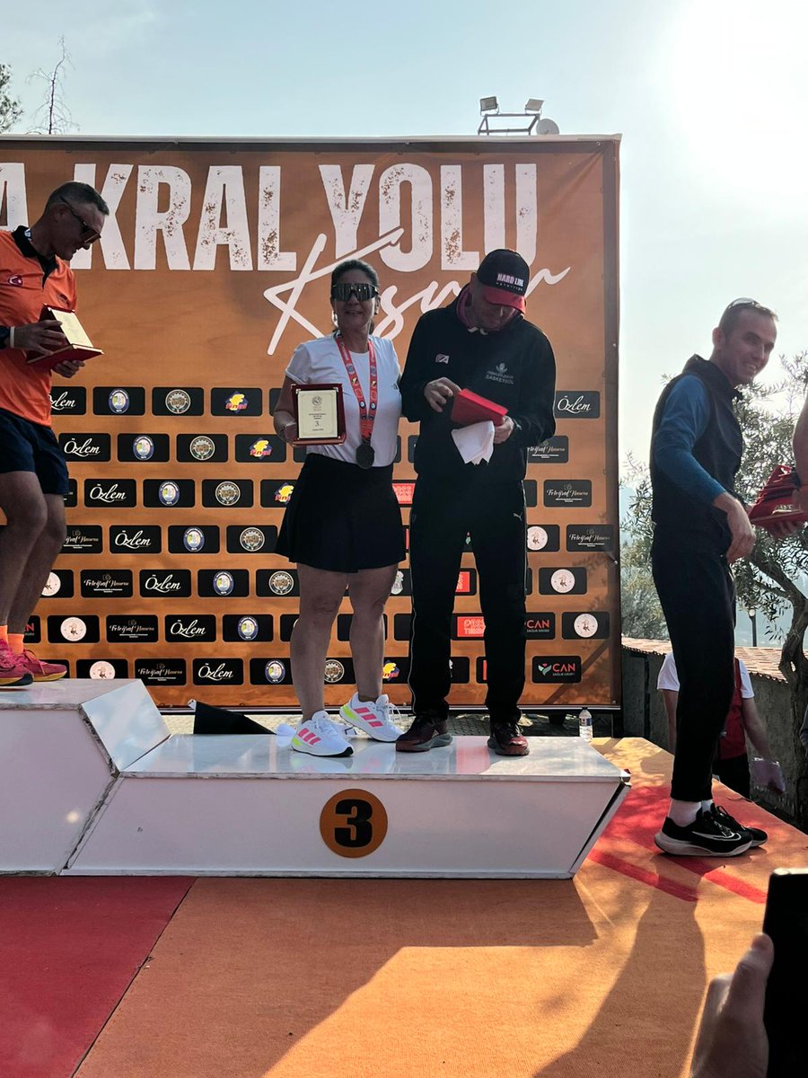 FerhanXyz's tweet photo. Kendime yeni  yaşımda verebileceğim , hiç beklemediğim anda evrenin bana yolladığı en güzel hediyeydi
Ne güzel geldin 48.. https://t.co/zixpzA19AD