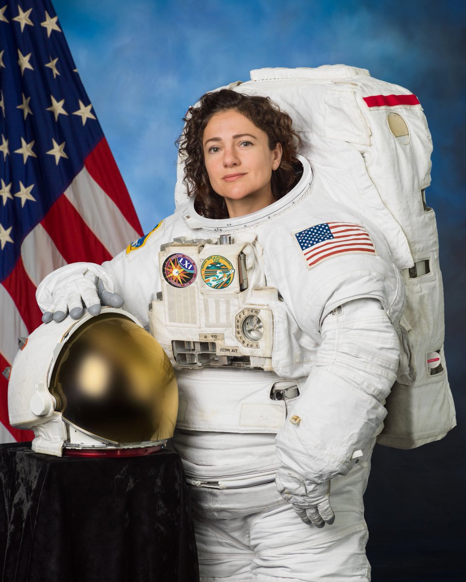 dcordovaok's tweet photo. La próxima caminata espacial en la Estación Espacial Internacional la realizarán @Astro_Jessica y @Astro_ChrisW el 18 de marzo para instalar conectores de nuevos paneles solares #iROSA, es la tarea que el 8 de enero debió suspenderse por la emergencia médica de @AstroIronMike https://t.co/TnqZzAiU2I