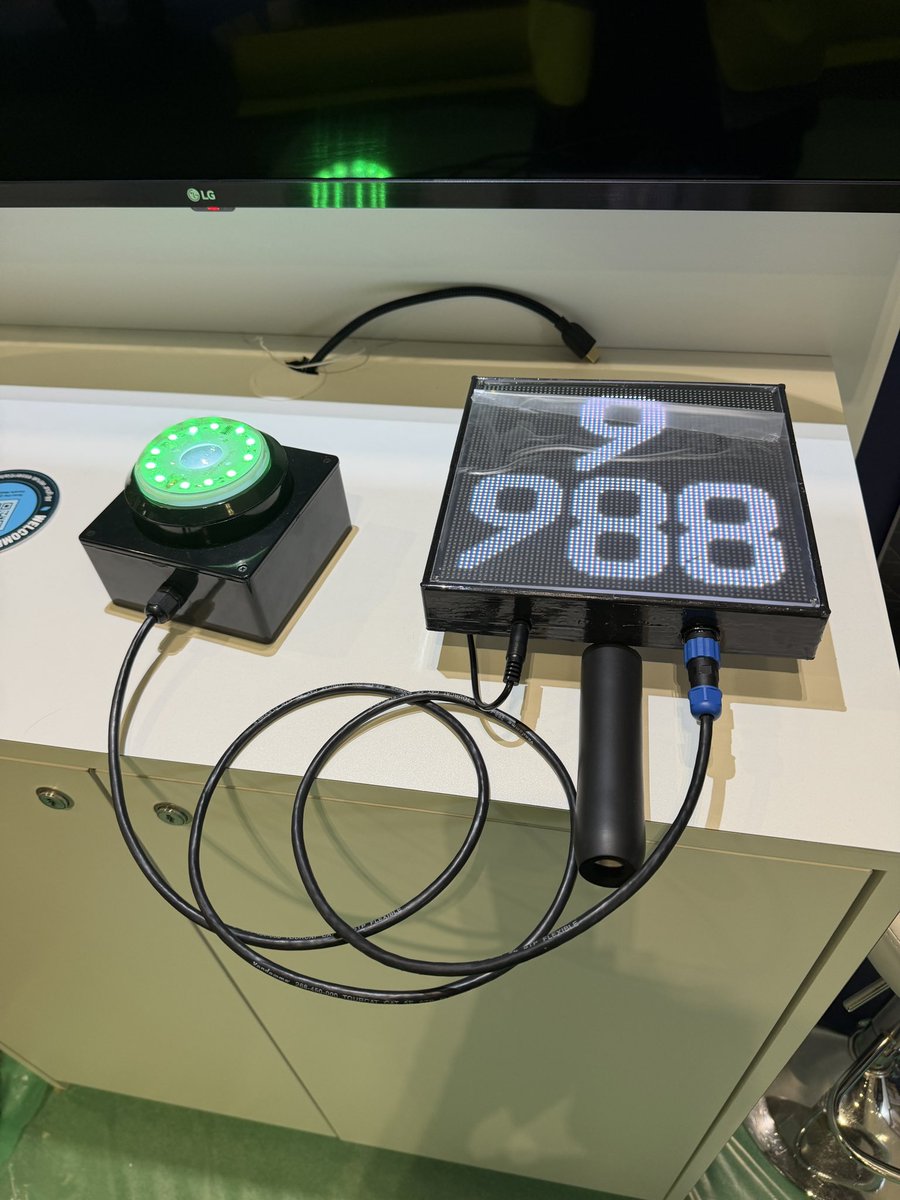 Bob Davies tweet media