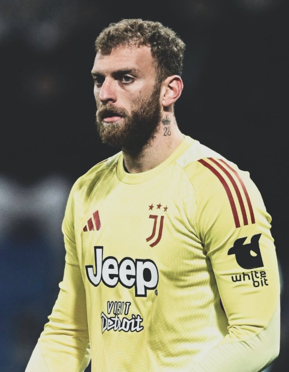 LineaJuve24 tweet media