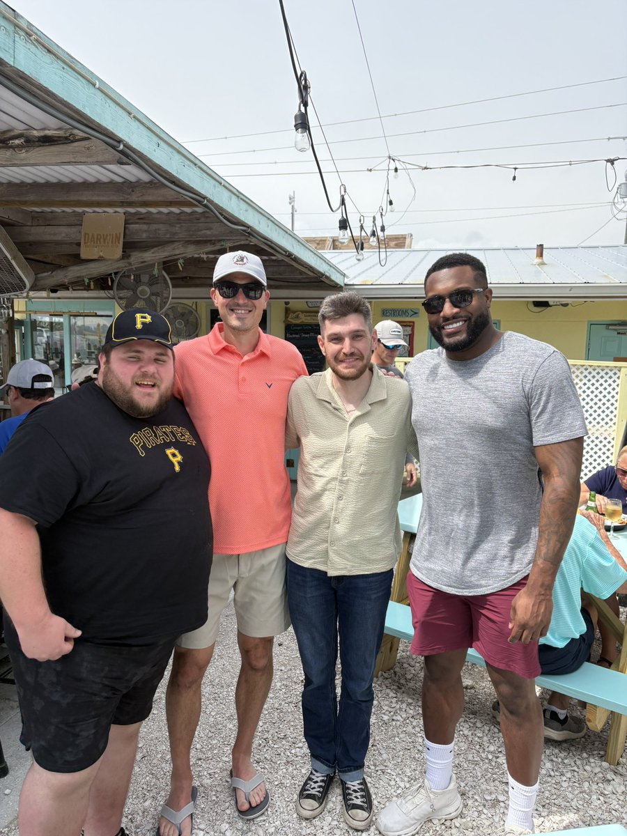 Jason Mackey tweet media