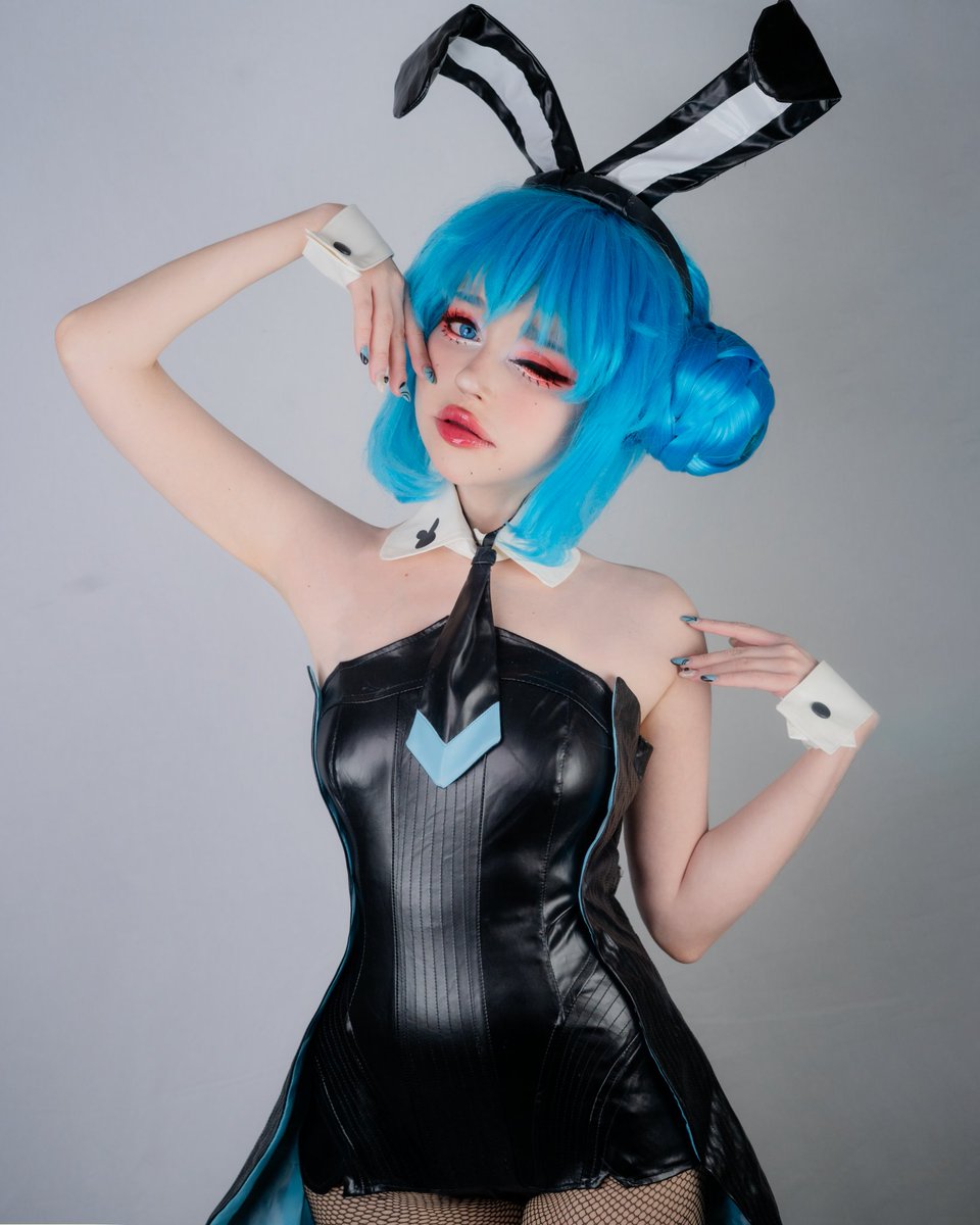 mwa ✨️🐰💙

#hatsunemiku #miku #VOCALOID #cosplay