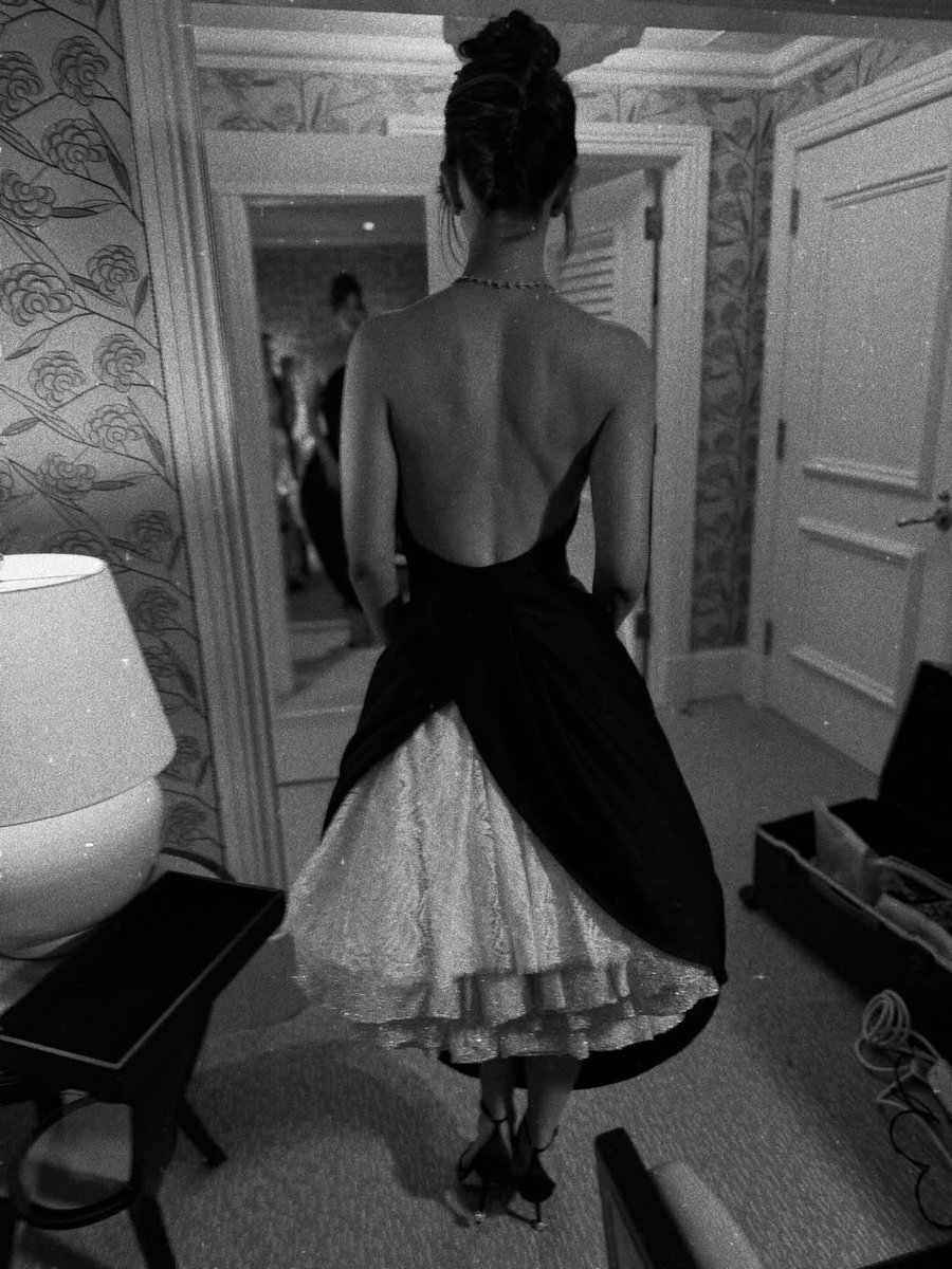 Mia Goth Updates tweet media