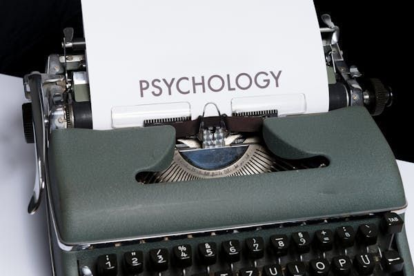DTNEtiquette's tweet photo. The psychology behind time management begins with a plan followed by a good dose of self-regulation and the ability to pivot as needed. Phew! ~ #DTN #TimeManagement #Discipline #UCanDoIt https://t.co/CyZSB9pLpG