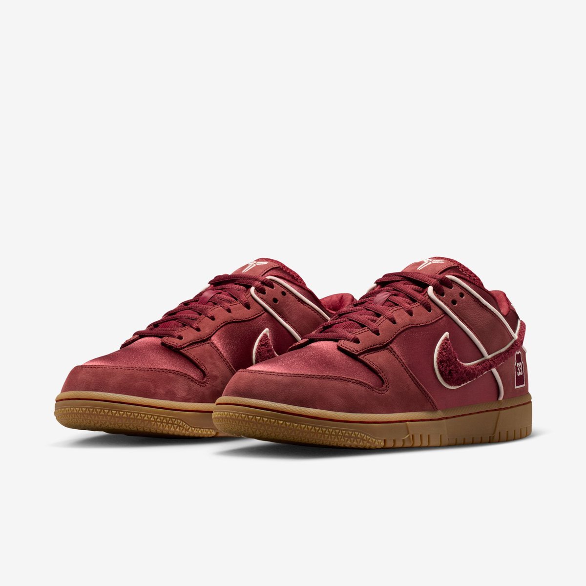 KicksFinder tweet media