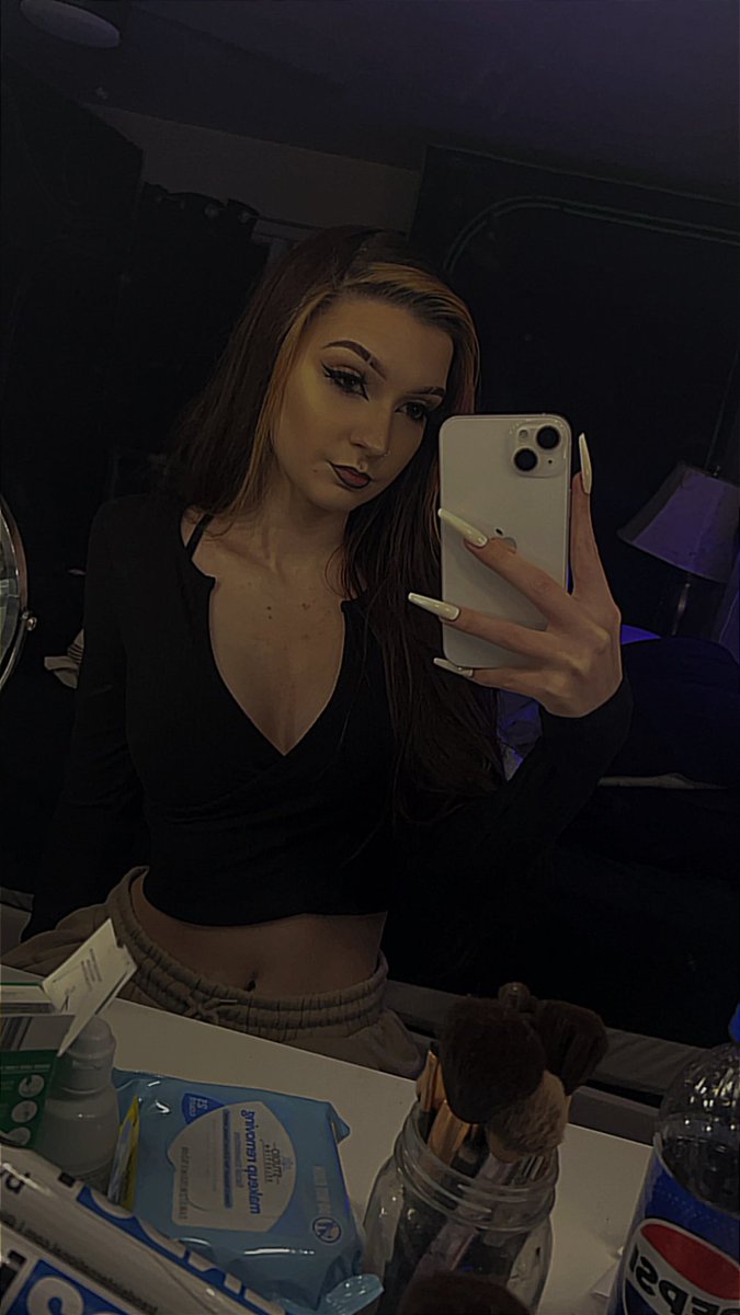 Fals ✨ tweet media