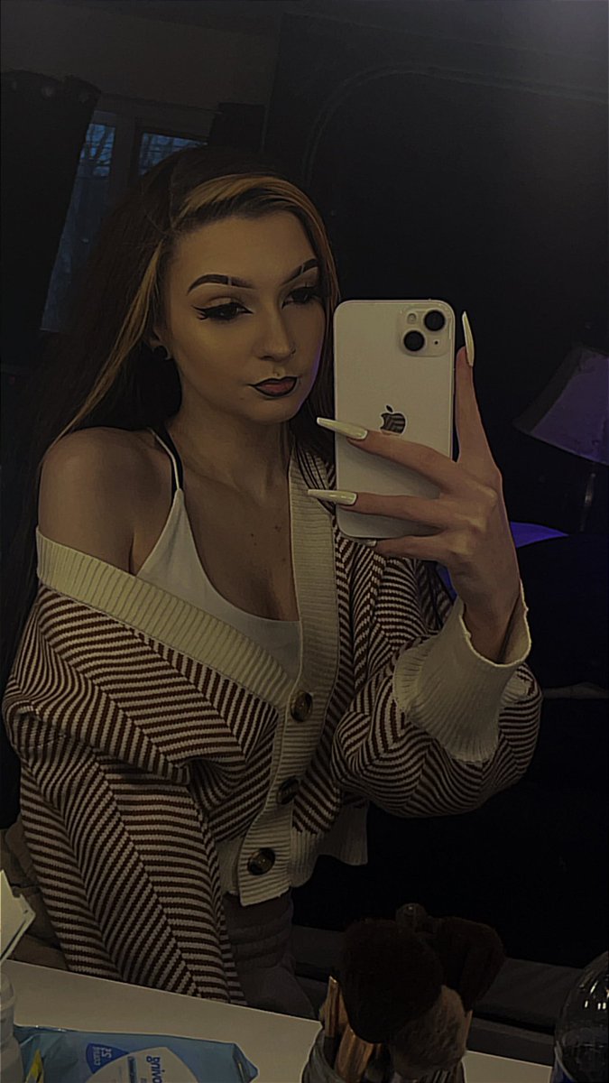 Fals ✨ tweet media