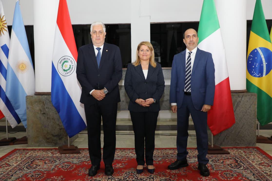 Ministerio de Relaciones Exteriores tweet media