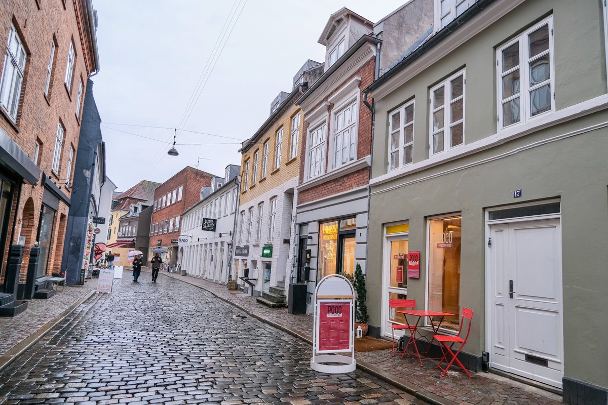 Melissa & Chris Bruntlett tweet media