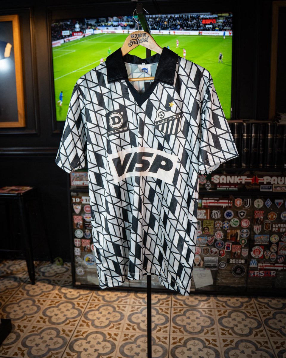 Brechó do Futebol tweet media