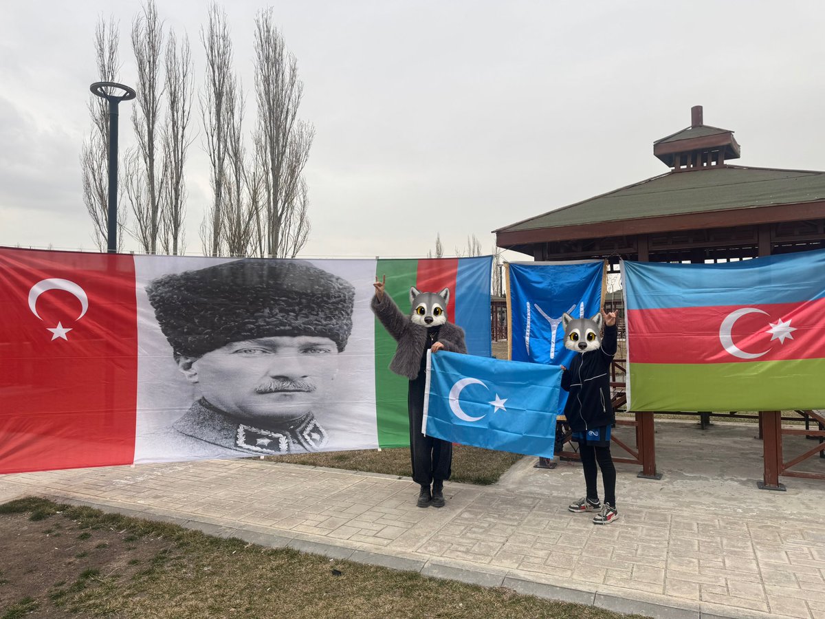 gözden uzağız 
gönülden değil