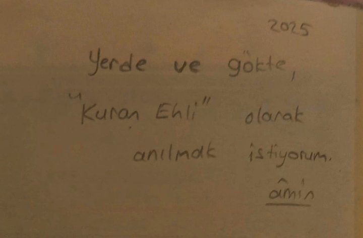 lilyum_cicegi21's tweet photo. Kandil duası https://t.co/OAAi5cBASL