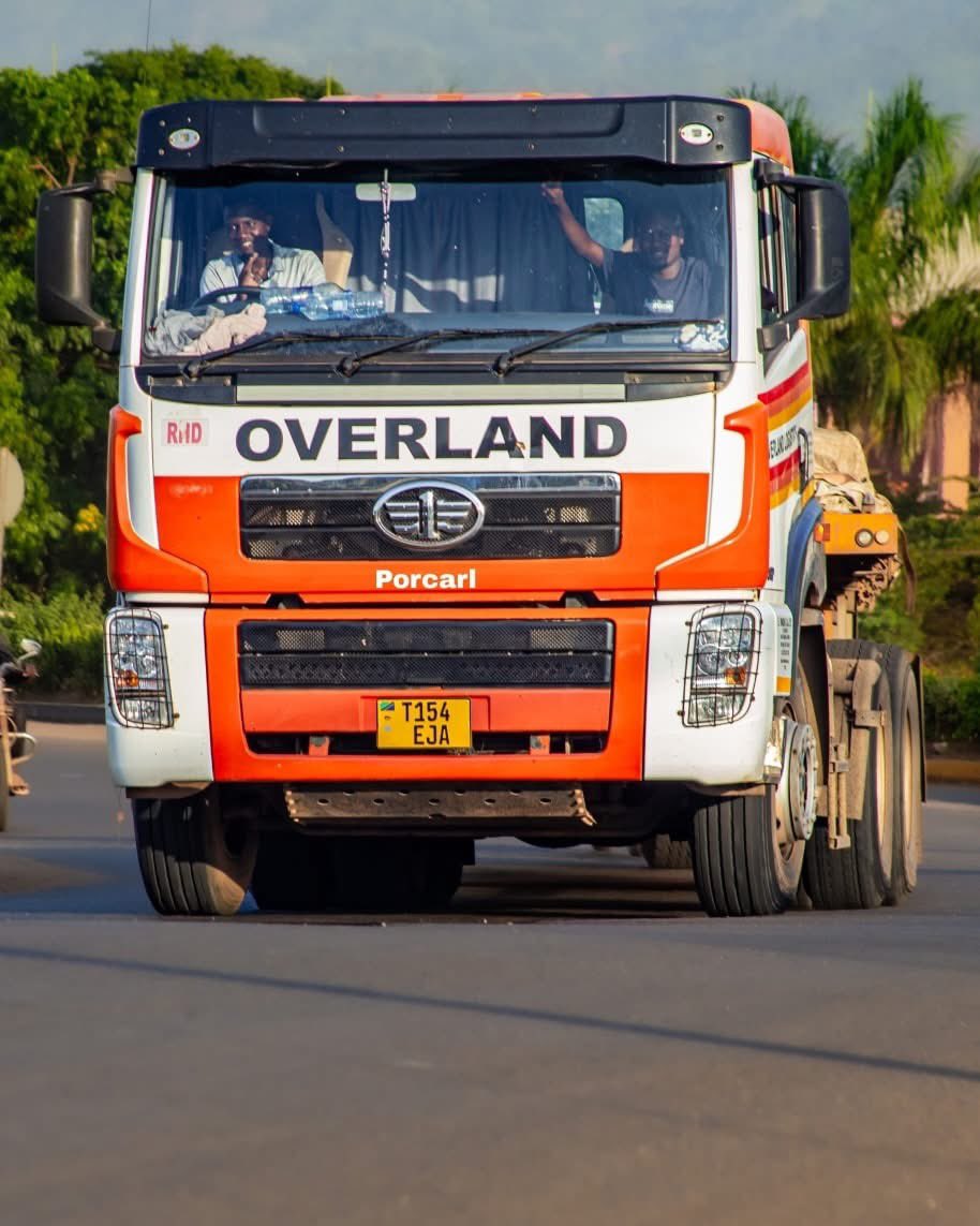 𝐓𝐫𝐮𝐜𝐤𝐞𝐫𝐬 𝐨𝐟 𝐓𝐚𝐧𝐳𝐚𝐧𝐢𝐚 tweet media