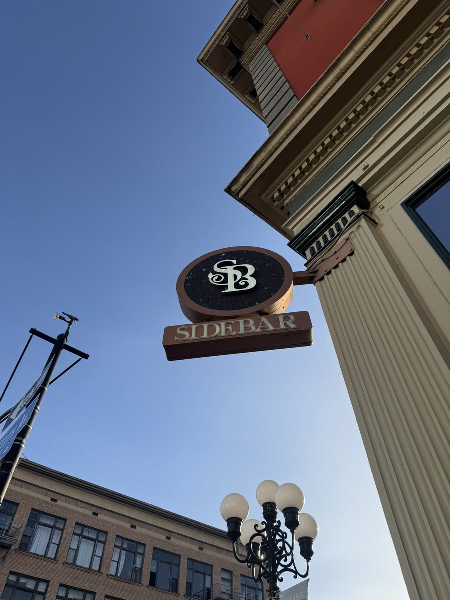 Coach Hop tweet media