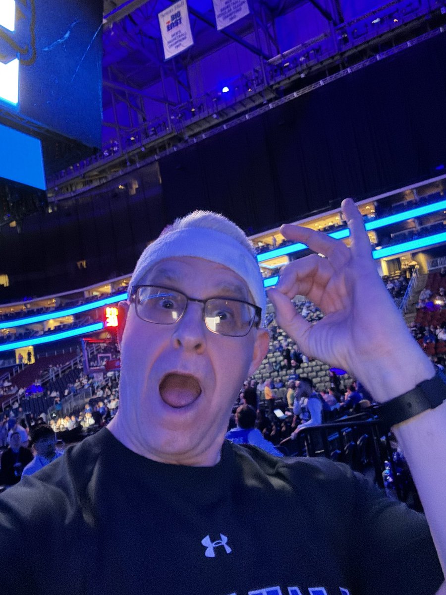 StackMonster tweet media