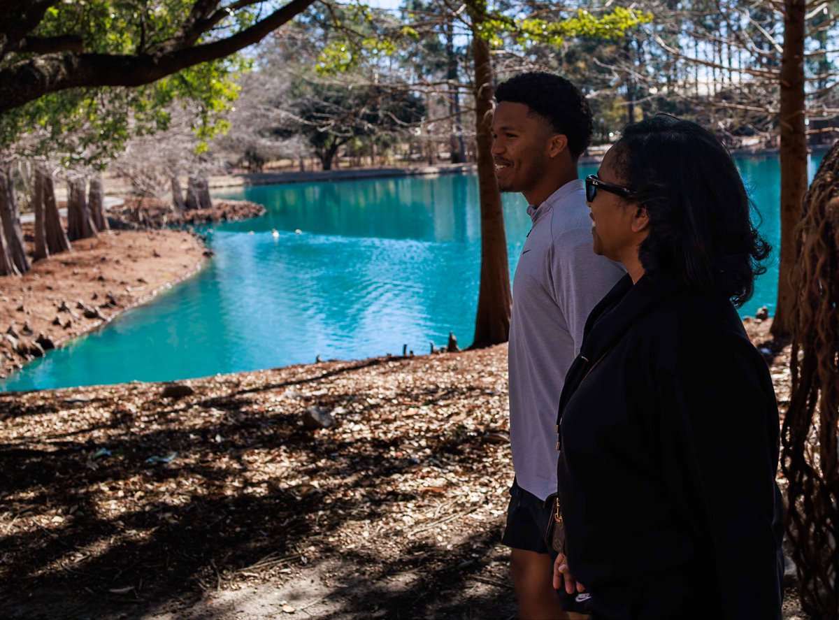 MannyScott80 tweet media