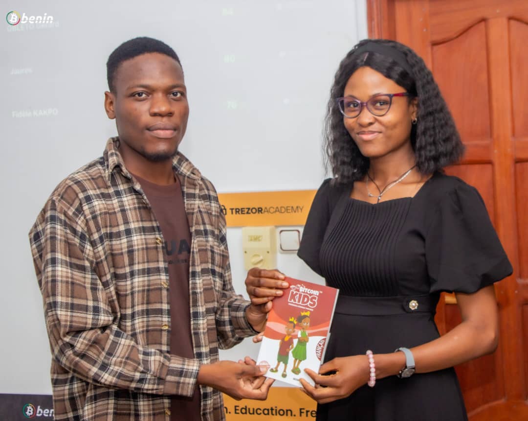 Geneviève Espérance HOUESSOU tweet media