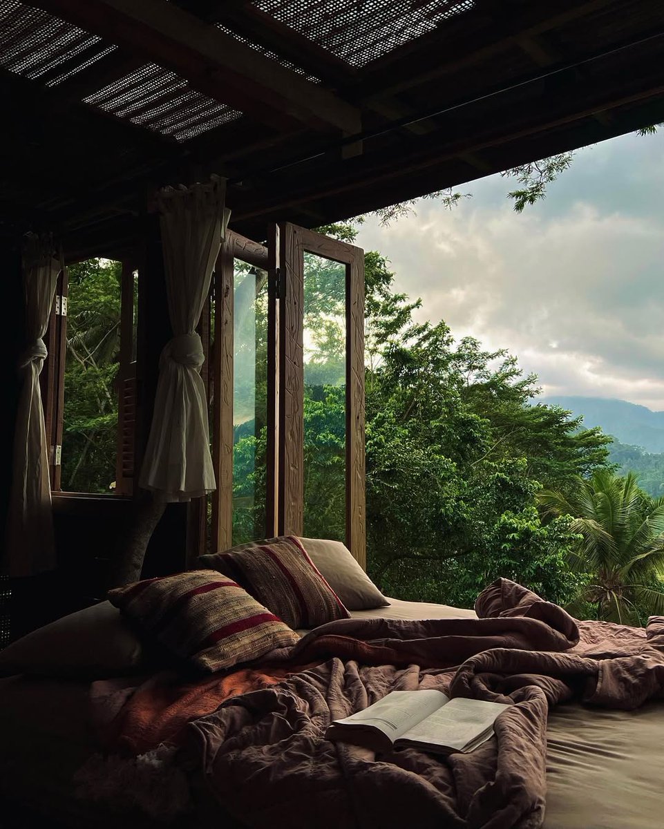 มุมลับเล็กๆ tweet media