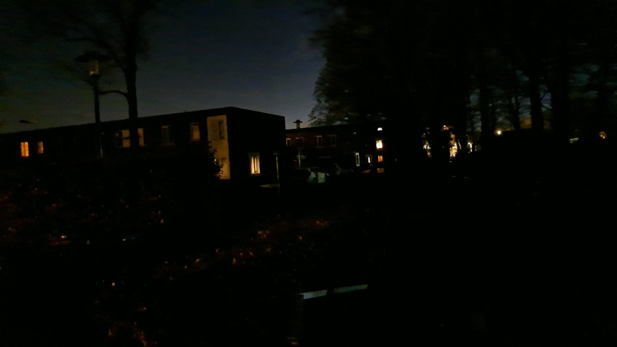 Was stroomstoring straatverlichting  hier en in andere wijken .