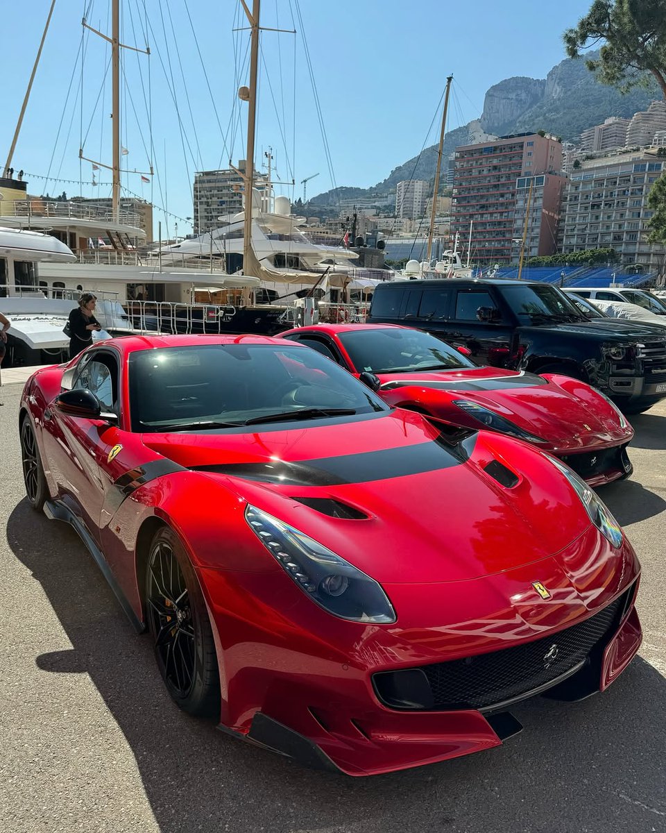 ๐ซ๐๐๐๐๐ญ๐๐๐๐๐๐๐โข tweet media