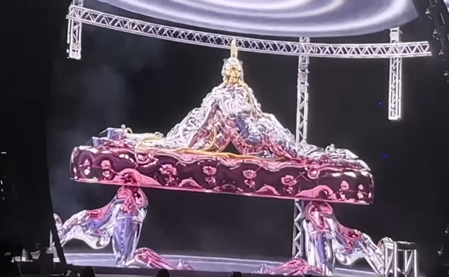 WBTHMCTTG tweet media