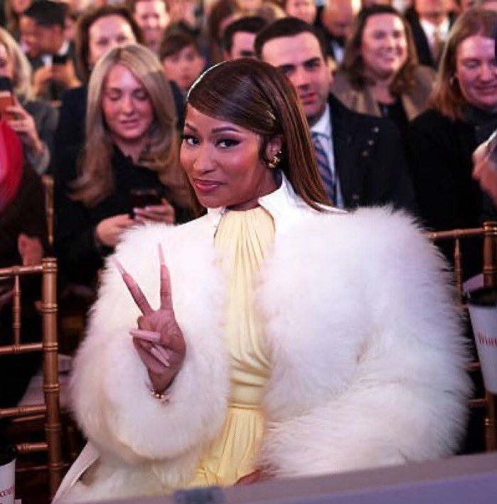 OnikaStatistics tweet media