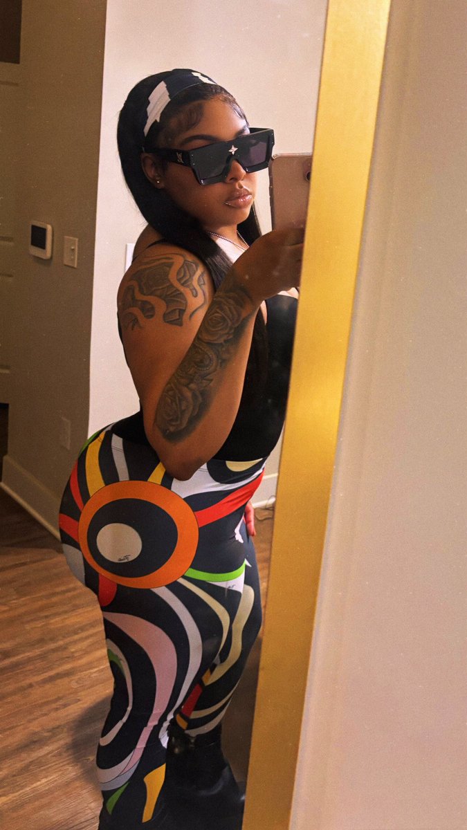 TheRealNetriiMariee✨ tweet media