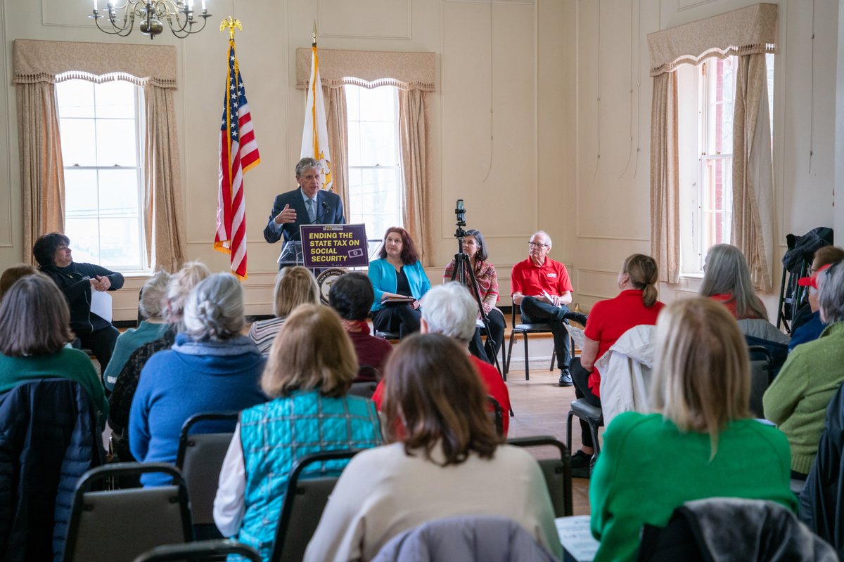 Governor Dan McKee tweet media