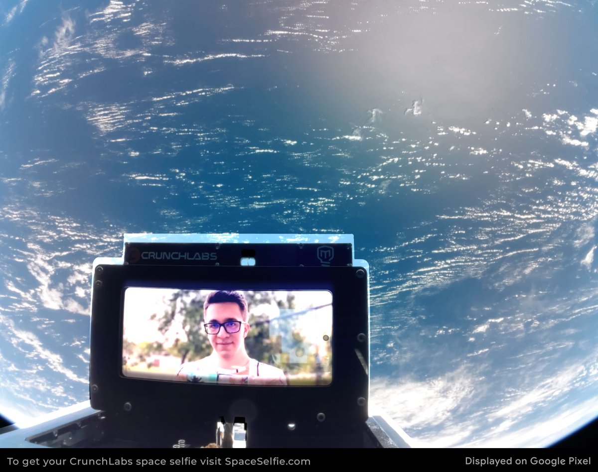 Lorean Dan tweet media