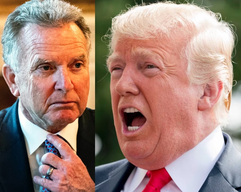 BREAKING: The White House FREAKS out after a report reveals that Trump's Middle East envoy Steve Witkoff has been desperately begging Iran to negotiate via text messages — which Iran has ignored.

The humiliation never ends with this administration...

“Behind the scenes, it is