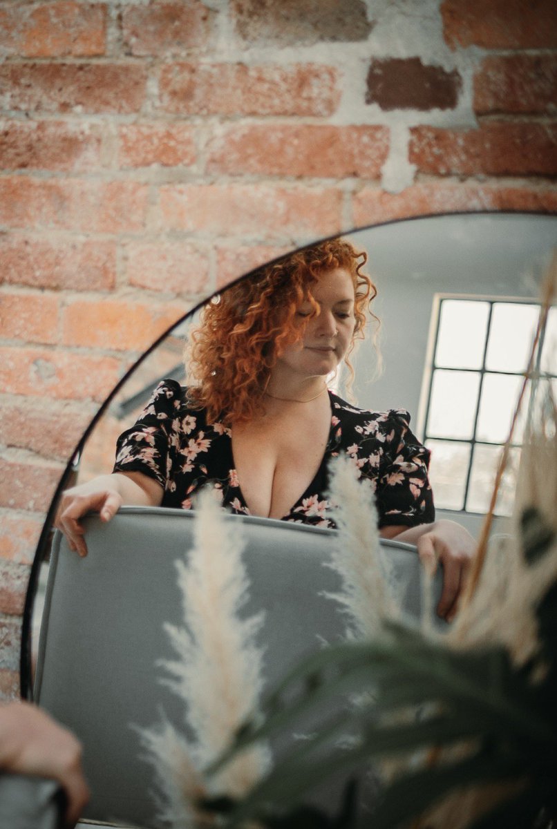 CurvyRedheadMommy tweet media