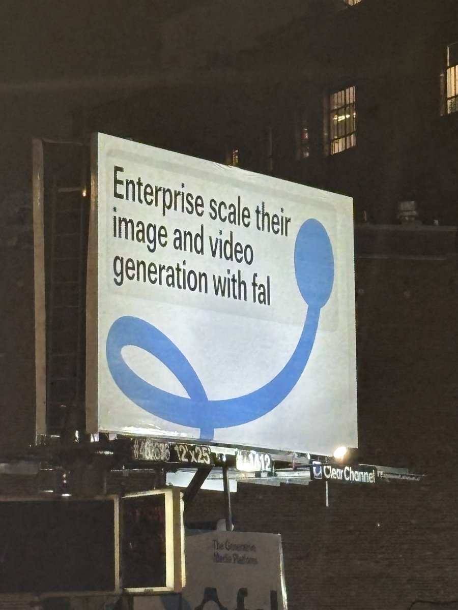 Allison Braley 🦊 tweet media