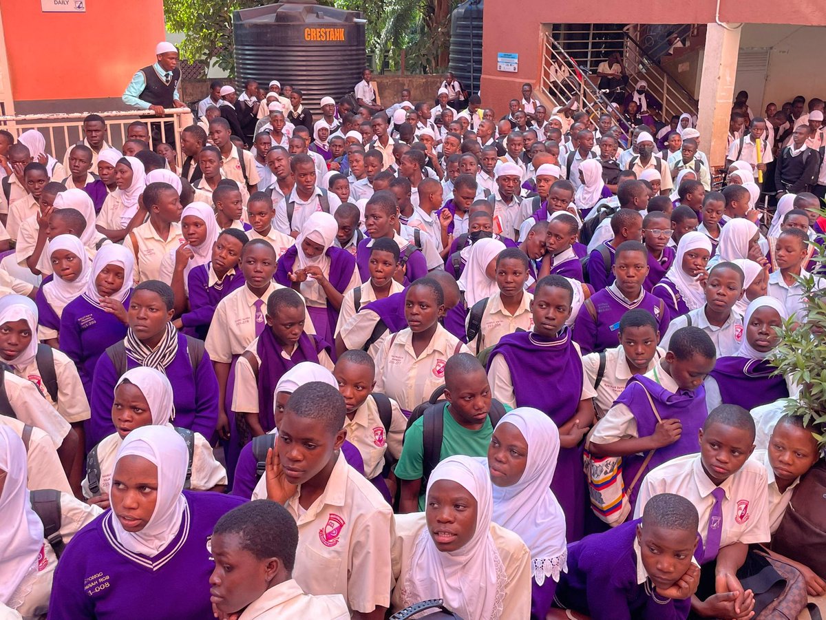 SARAH ALOYO tweet media