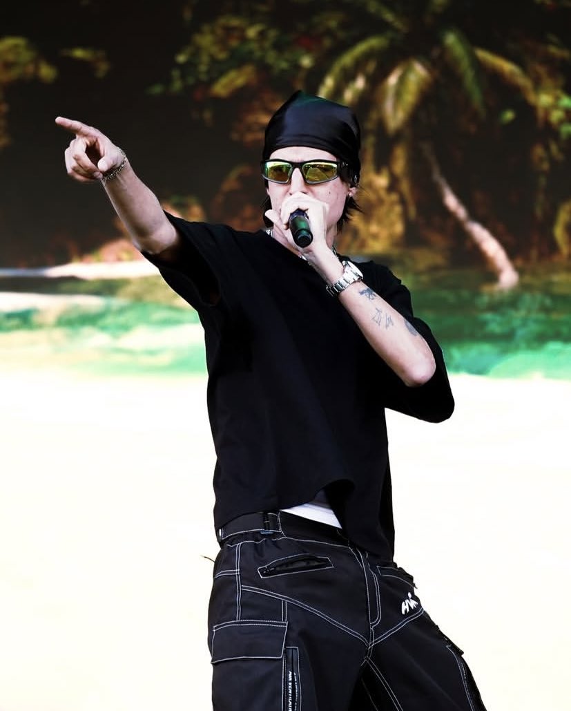 Access Danny Ocean tweet media