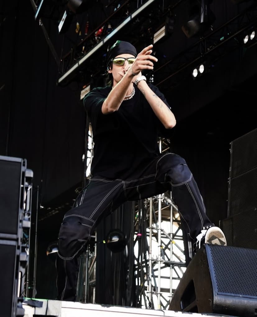 Access Danny Ocean tweet media