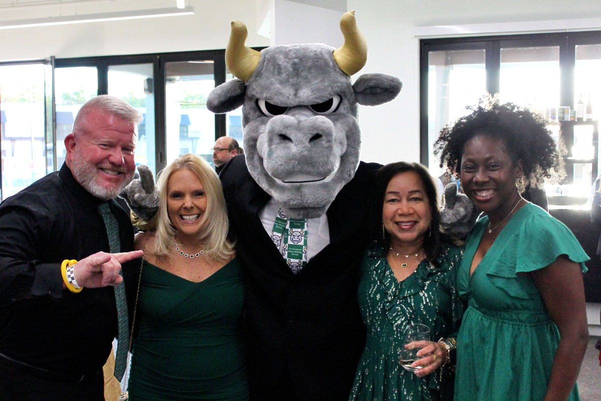 USF Credit Union tweet media